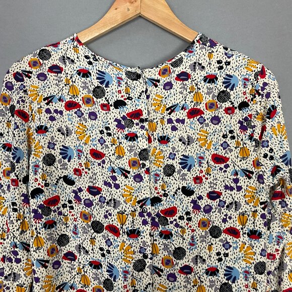 H&M Top Busy Abstract Print Eclectic High Low Cropped Sleeves Size 4 Button Back - Picture 6 of 11
